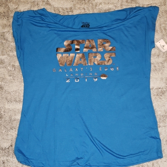 Disney Tops - NWT Star Wars Galaxy's Edge top Large